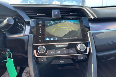 Car image 22