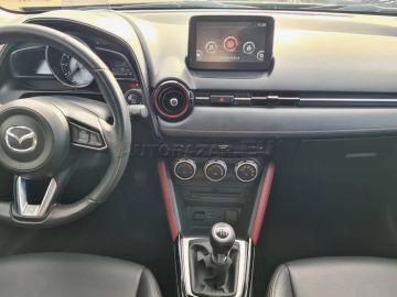 Car image 26