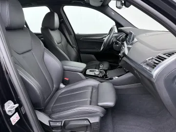 Car image 44