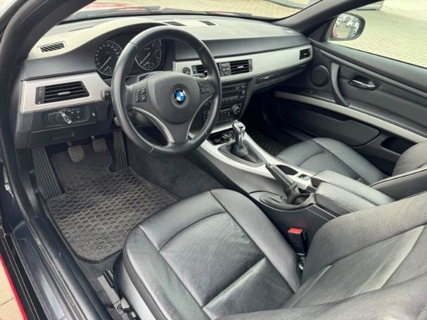 BMW 318i 105 kW image number 7