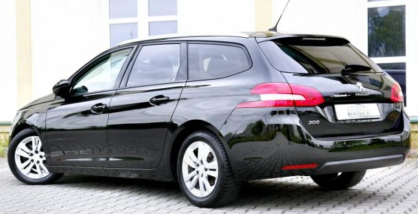 Peugeot 308 88 kW image number 6