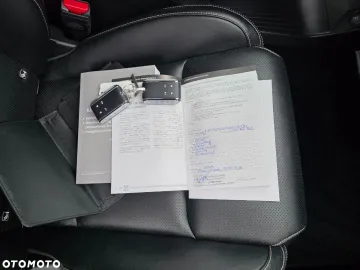 Car image 38
