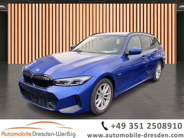 BMW 330e Touring 215 kW image number 2