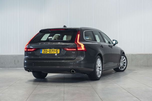 Volvo V90 T4 140 kW image number 11