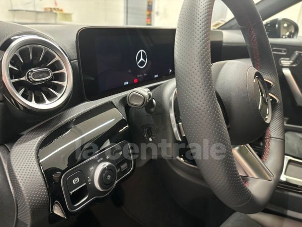 Mercedes-Benz A 200 d 8G-DCT Line 110 kW image number 17