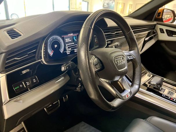 Audi Q8 55 TFSI quattro Tiptronic S-line 250 kW image number 23