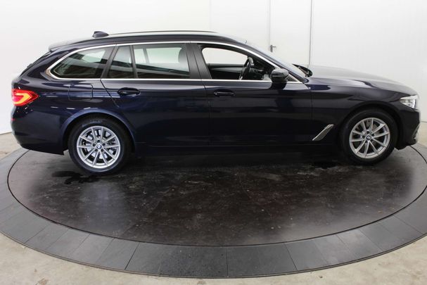 BMW 520i Touring 135 kW image number 12