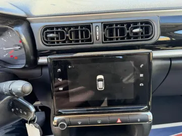 Car image 31