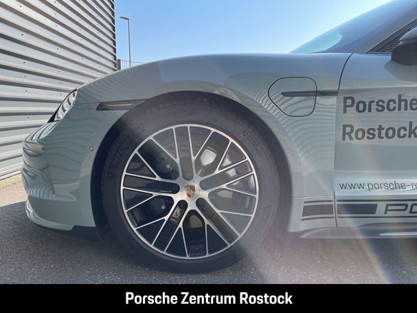 Porsche Taycan 320 kW image number 6