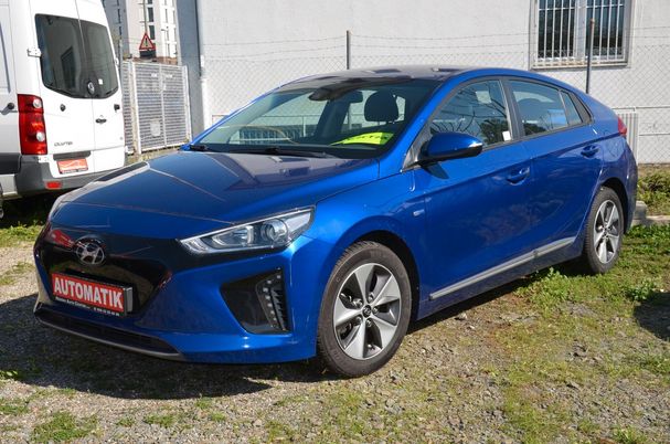 Hyundai Ioniq Elektro 88 kW image number 45