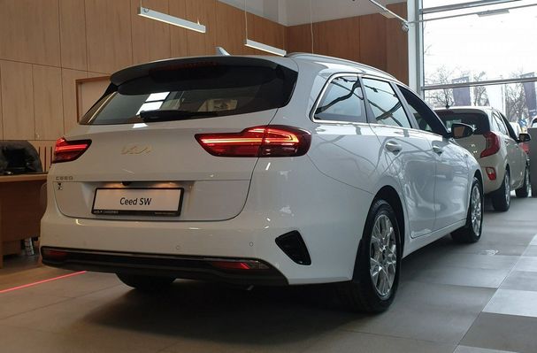 Kia Ceed 74 kW image number 3