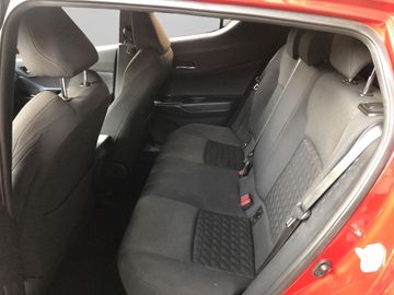 Car image 10