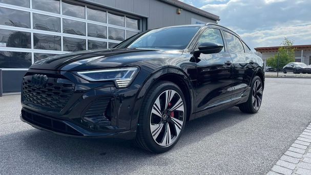 Audi Q8 55 quattro e-tron S-line 300 kW image number 1