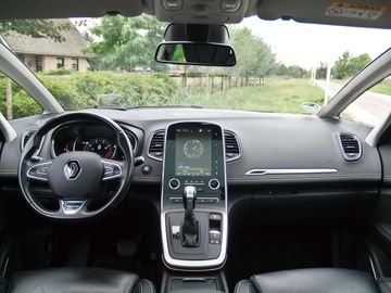 Car image 21