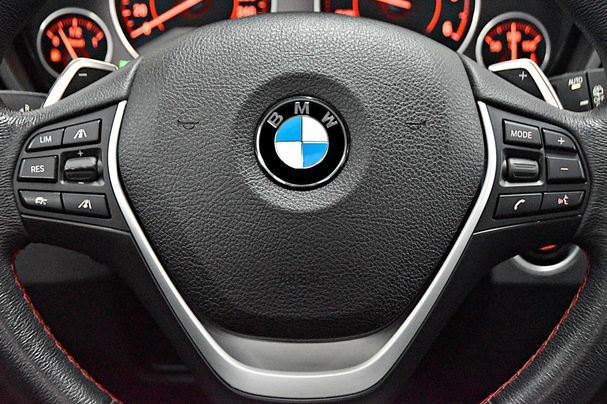 BMW 320d Touring 140 kW image number 11