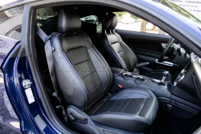 Car image 43