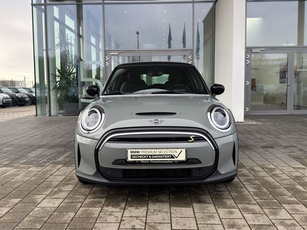 Mini Cooper SE Mini 135 kW image number 2