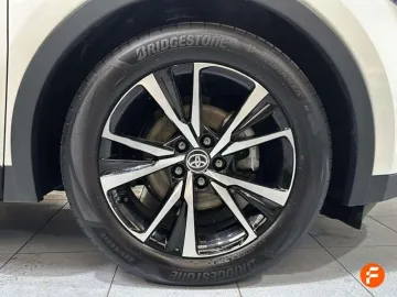 Car image 31