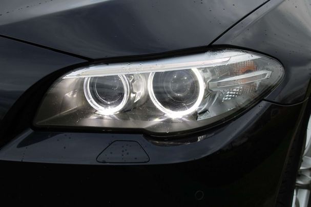 BMW 520i Touring 135 kW image number 37