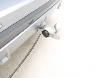 Car image 32