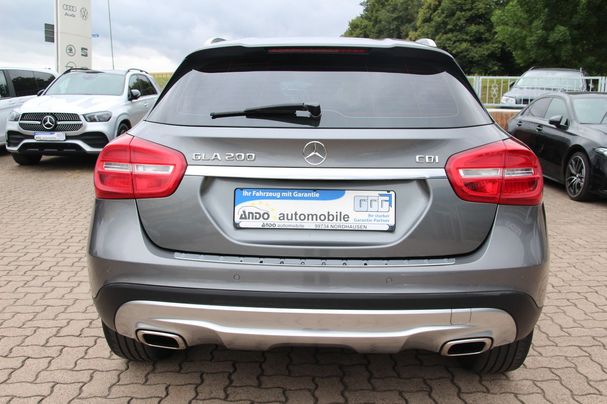 Mercedes-Benz GLA 200 d 100 kW image number 7