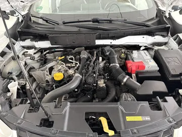 Car image 38