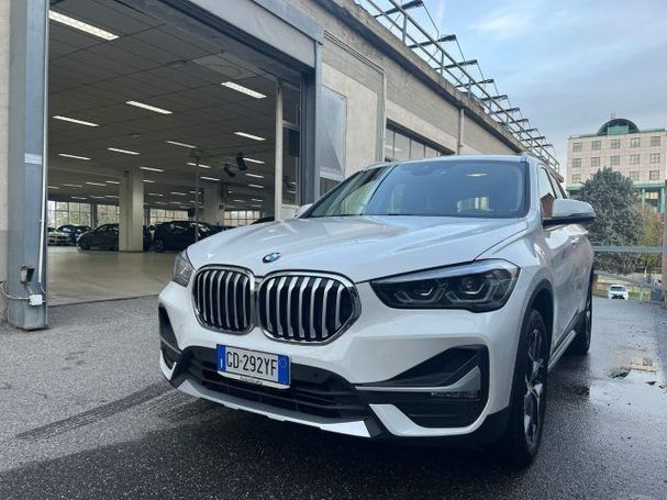 BMW X1 sDrive18d xLine 110 kW image number 1