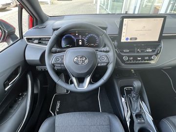 Car image 16