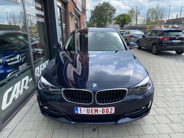 BMW 320i 120 kW image number 1