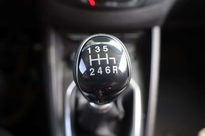 Car image 31