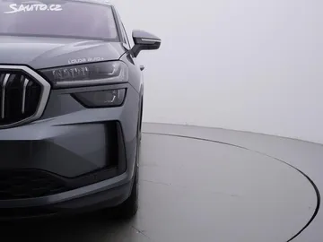Car image 38