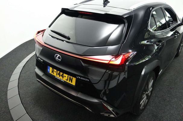 Lexus UX 250h 135 kW image number 3