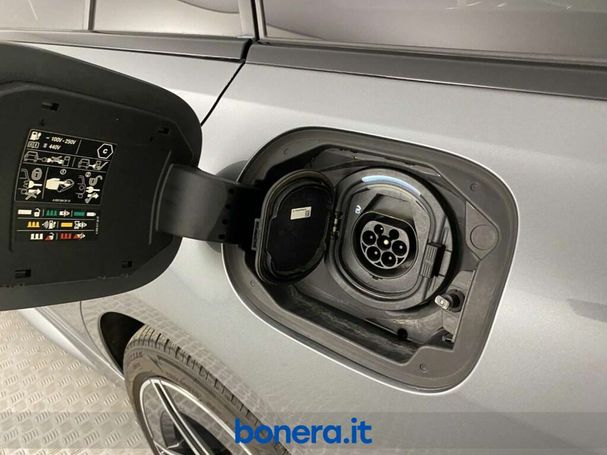 Mercedes-Benz C 300 230 kW image number 10