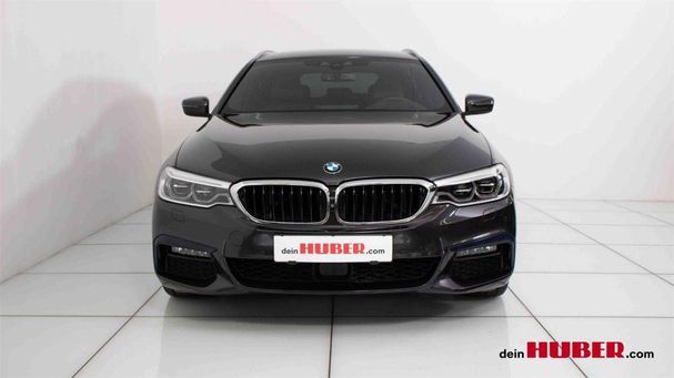 BMW 540d Touring xDrive 235 kW image number 2