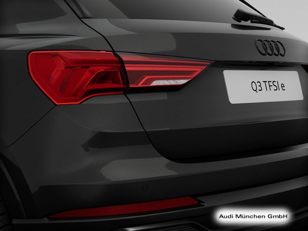 Audi Q3 45 TFSIe S tronic S-line 180 kW image number 7