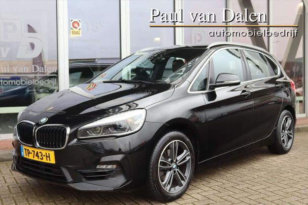 BMW 218i Active Tourer 103 kW image number 2