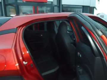 Car image 24