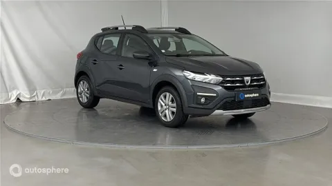 Car image 2