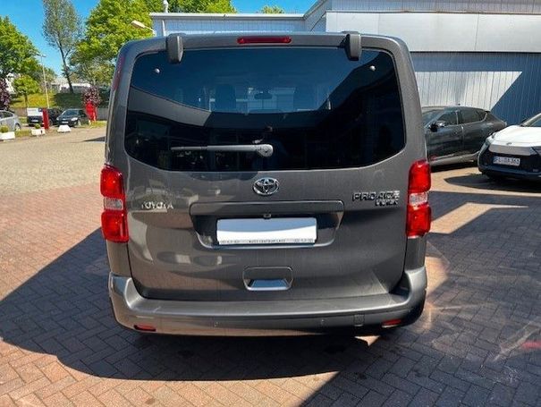 Toyota Proace Verso L1 2.0 Team 106 kW image number 6