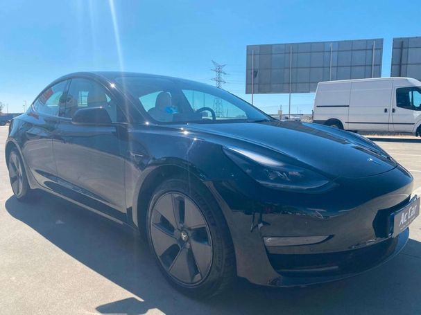 Tesla Model 3 Standard Range Plus 239 kW image number 13