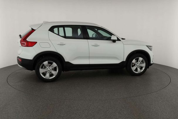 Volvo XC40 B3 Core 120 kW image number 18