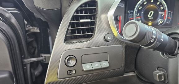 Car image 33