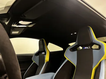 Car image 49