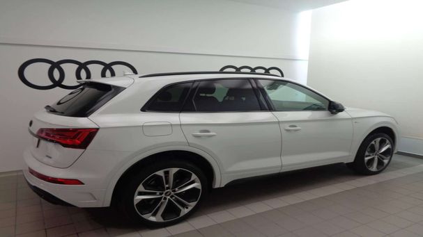 Audi Q5 40 TDI quattro S tronic 150 kW image number 3