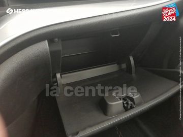 Car image 35