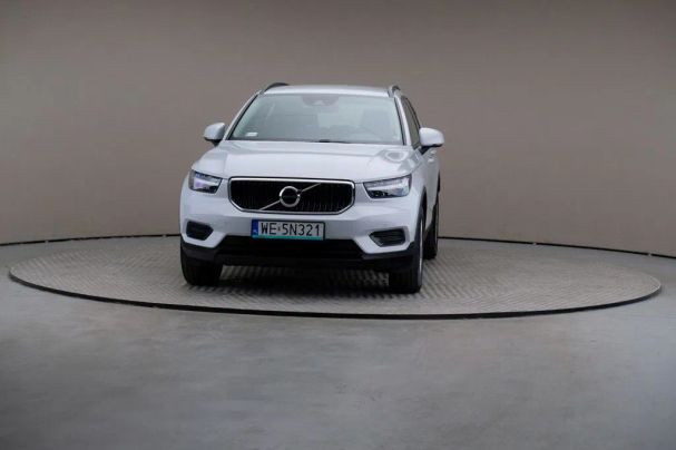 Volvo XC40 120 kW image number 2