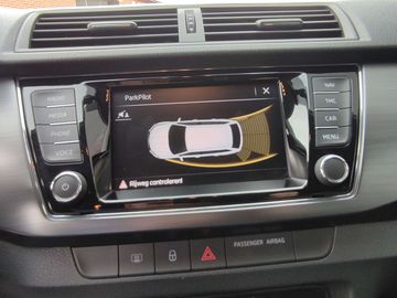 Car image 26