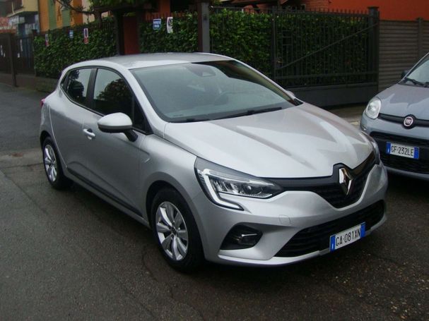 Renault Clio TCe 74 kW image number 2