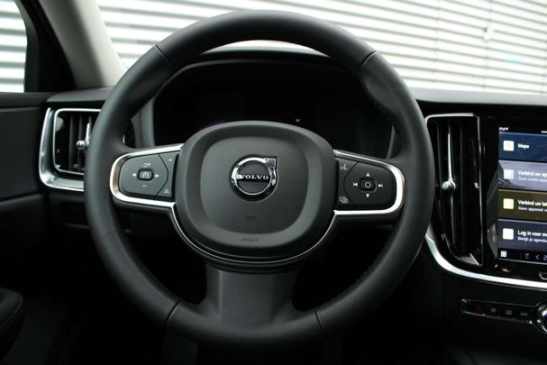 Volvo V60 B3 Essential 120 kW image number 9