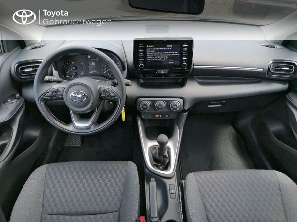 Toyota Yaris 1.0 Comfort 53 kW image number 14